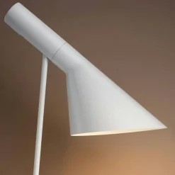 AJ Bordslampa, Vit