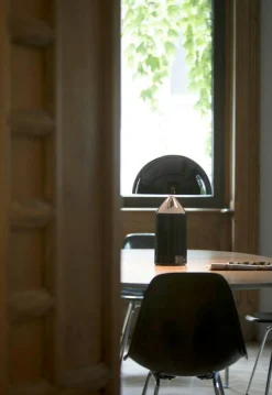 Atollo 233 Bordslampa 70 cm, Svart