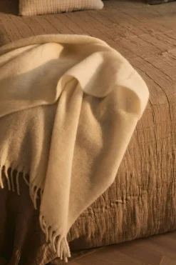 Classic Överkast 180x260 cm, Beige